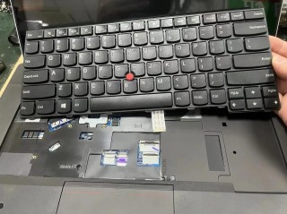 联想笔记本鼠标怎么拆，联想笔记本鼠标拆解？