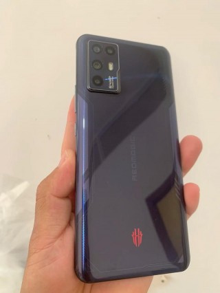 rog2屏幕总成多少钱，rog2屏幕碎了要多少钱？