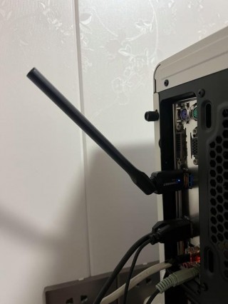 电脑蓝牙接收器使用方法，电脑蓝牙接收器怎么配对耳机