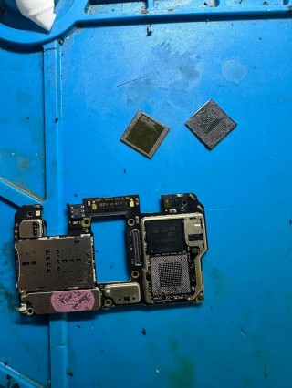 换一个华为mate10屏幕多少钱？换一个华为mate10手机屏需要多少钱