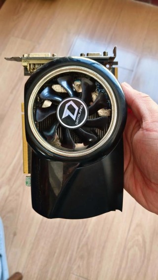 hd6770显卡和1050哪个好，显卡gtx670和1050ti哪个好？