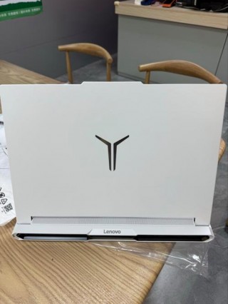 白色笔记本电脑推荐？白色好看的笔记本