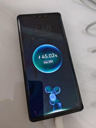 mate30无线充电怎么用？华为mate30无线充电在哪里