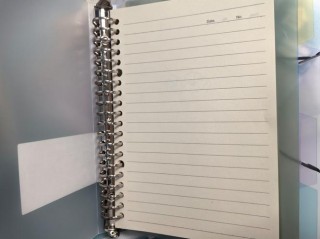 笔记本长什么样？英语笔记本长什么样