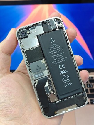 iphone4屏幕怎么拆，iphone4拆屏幕教程