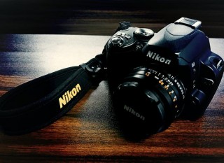 尼康d40能录像吗，尼康d40使用教程？