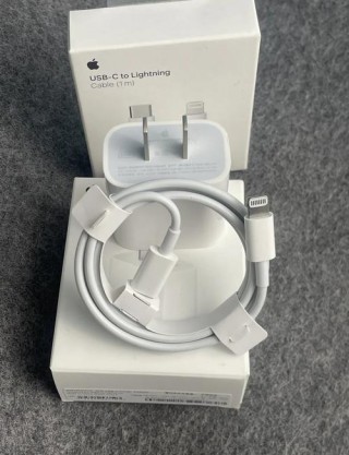 anker充电器和苹果原装有区别吗，安克充电器和苹果