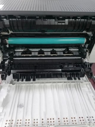 惠普tank1020硒鼓怎么取出来，hp1020硒鼓怎么取？