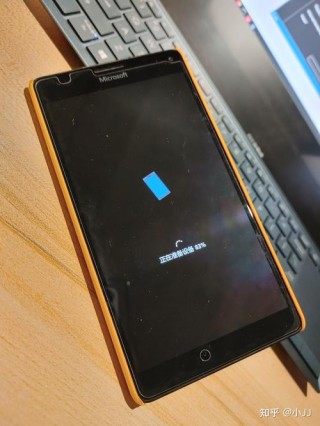 微软lumia950xl是电脑吗，lumia950win10arm体验？