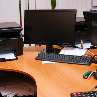 笔记本电脑办公桌面推荐，笔记本桌面主题推荐？