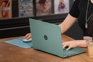 旅游推荐笔记本电脑？旅游系适合什么电脑