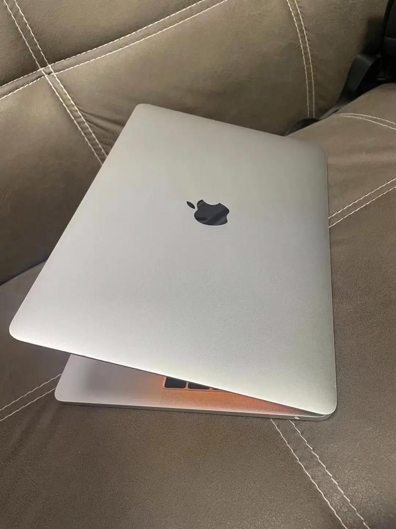 苹果m1芯片笔记本型号