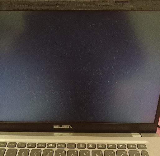 华硕电脑开机黑屏怎么办