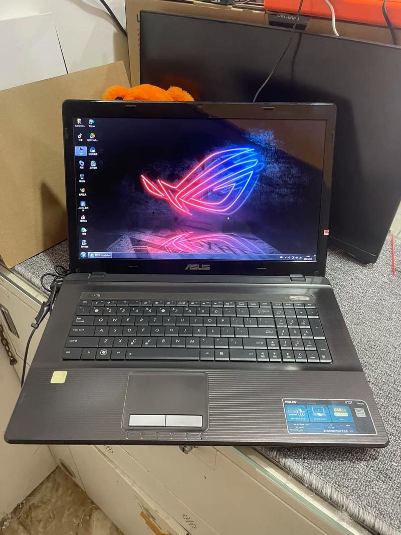 华硕笔记本都有多大屏的