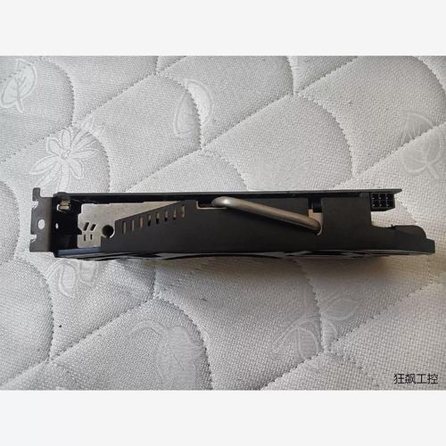 请问GT740显卡和GTX650显卡哪个好些啊?