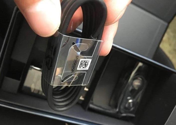 请教在用note8朋友是怎么链接mac的?