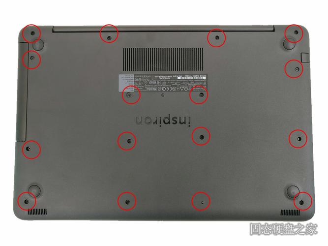 请问戴尔inspiron5567笔记本电脑后盖怎么拆?找不到电池槽。有哪位度...