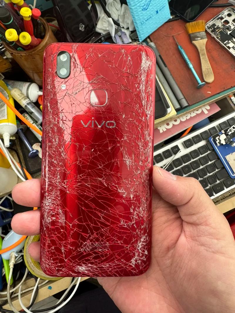 X21内屏坏了要多少钱?