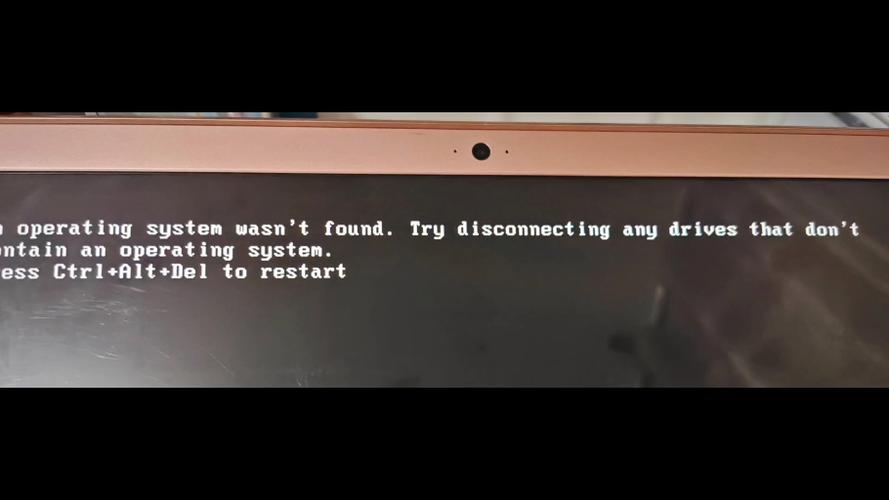 这个三星电脑的开关在哪呢,上面就有五个点?