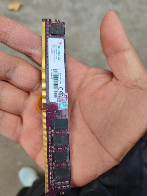 去电脑店装个8g内存条多少钱