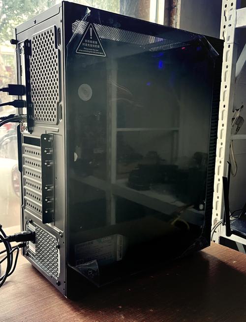 机箱需不需要加风扇