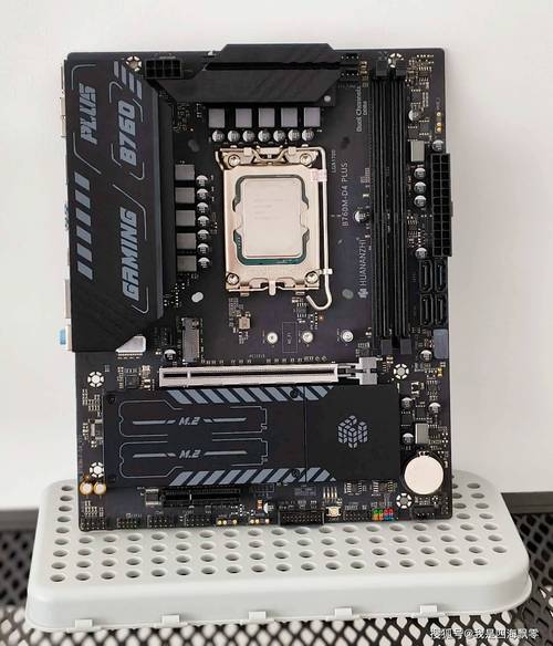 gtx760要配什么样的主板啊