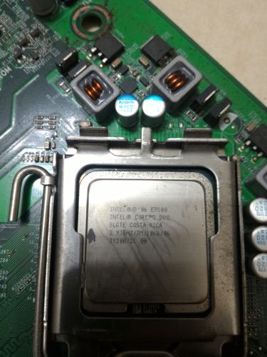 e7500cpu配什么显卡