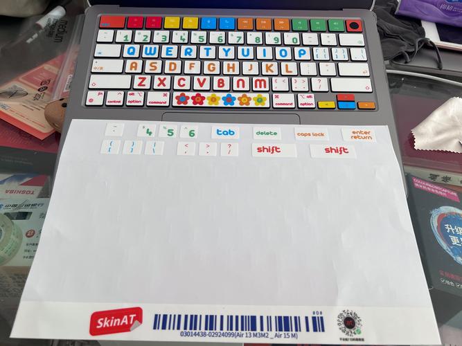 键盘膜可以合上电脑也一直贴着吗