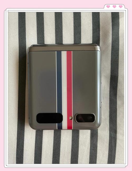 三星f7000如何分屏?