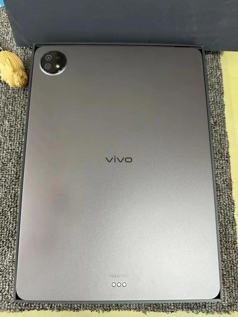 12寸平板多少钱一台