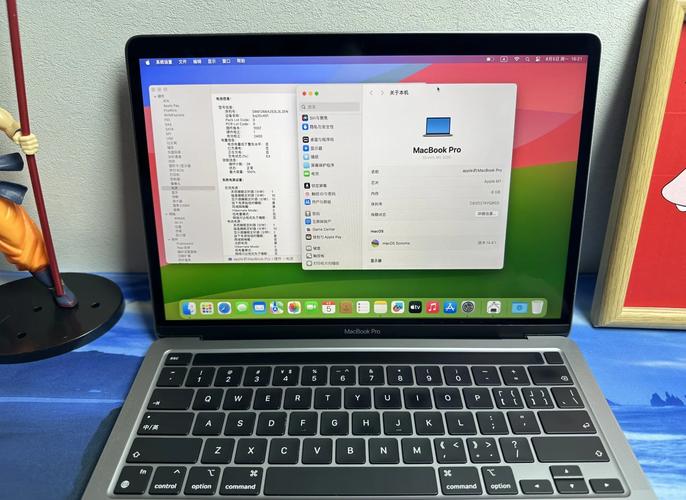 手提电脑跟笔记本电脑一样吗