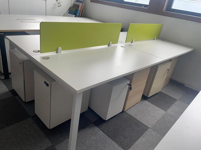 厦门办公桌哪里买