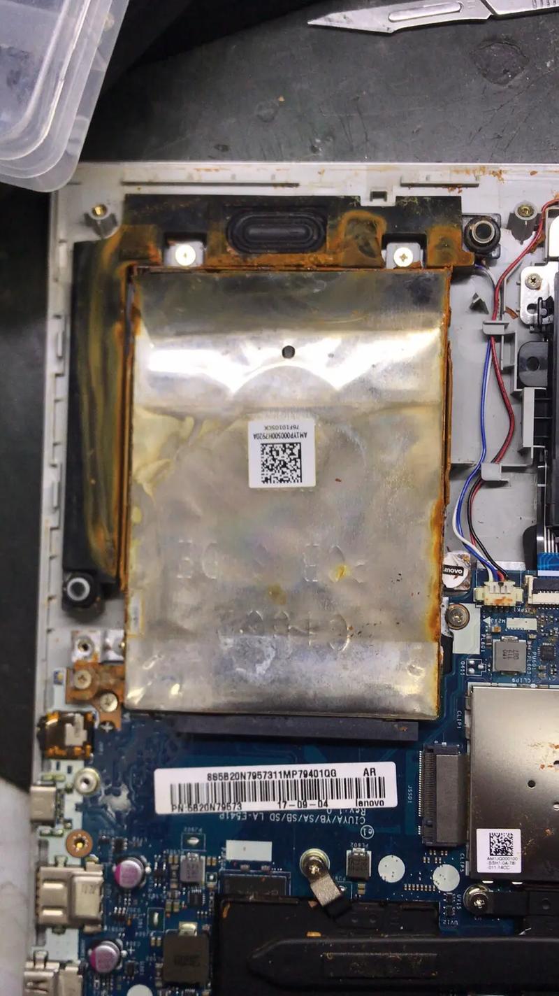 联想笔记本电脑主板烧了维修大概得多少钱