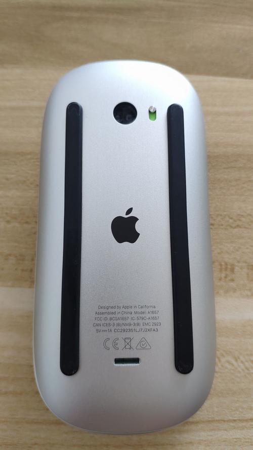 苹果笔记本做ps用什么鼠标苹果笔记本做ps用什么鼠标比较好