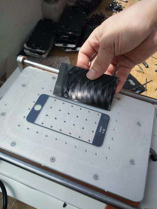 苹果5s的屏幕怎么换