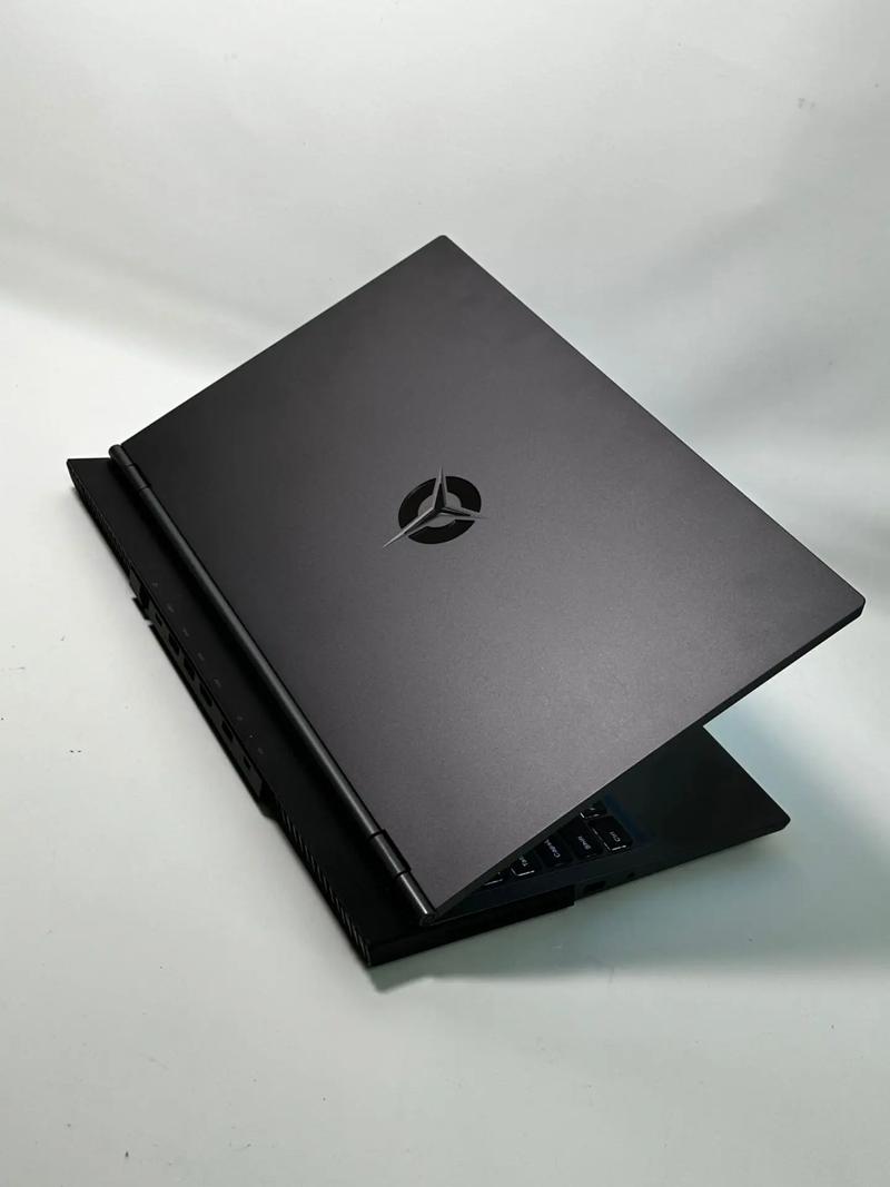 笔记本里求推荐一个四千左右的你认为比较好的游戏本