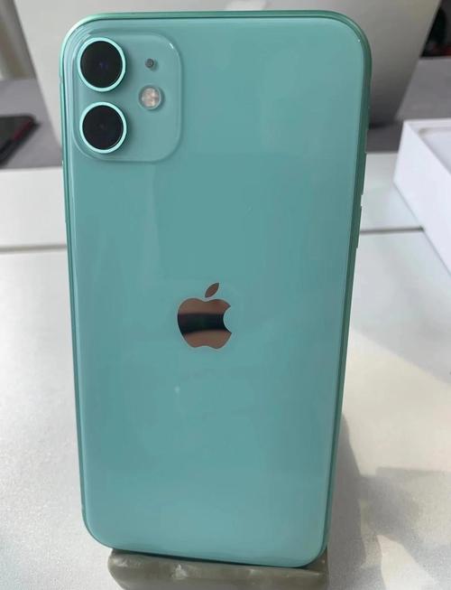 iphone11屏幕大还是6p屏幕大