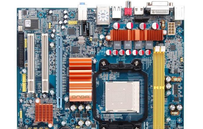 昂达785G魔笛版升级内存的问题