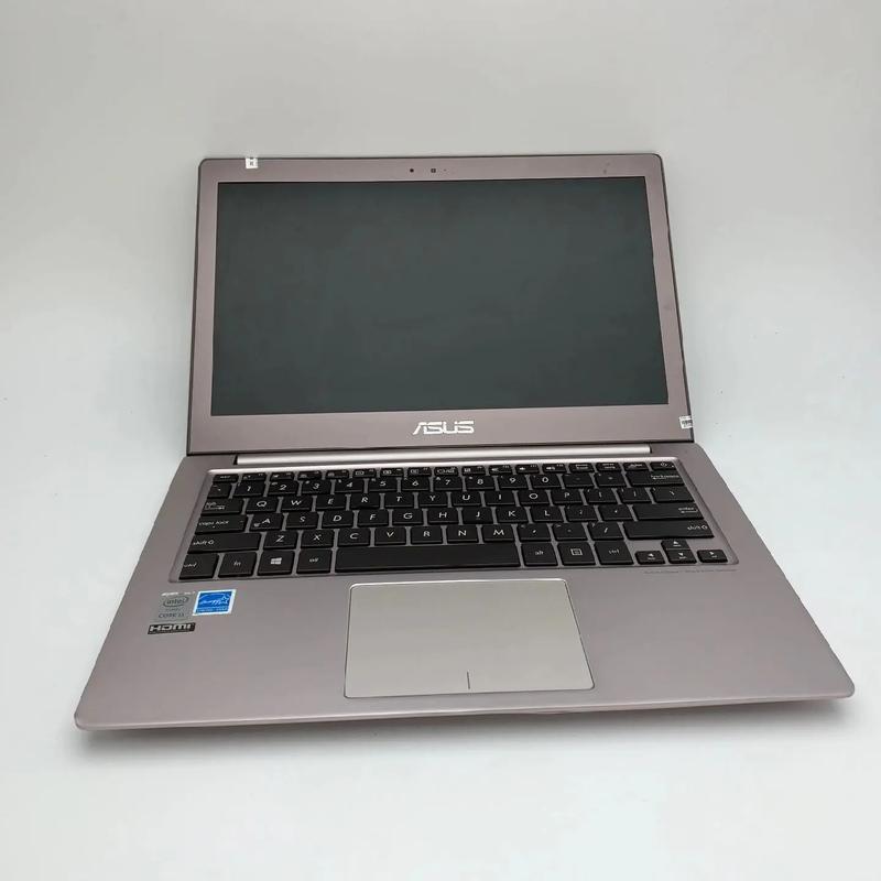 华硕笔记本u303l怎么连接声卡唱歌?