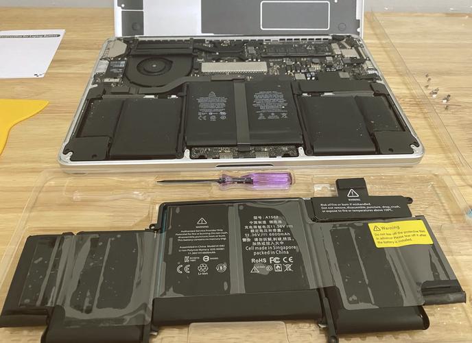 苹果笔记本电池多少钱?