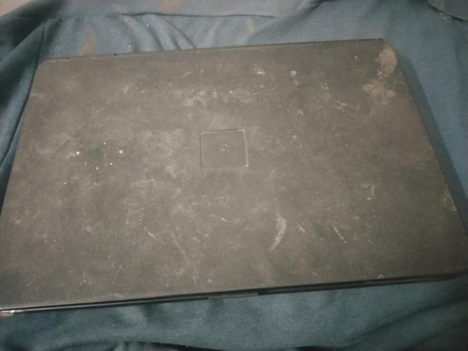 笔记本啥也不干60多度