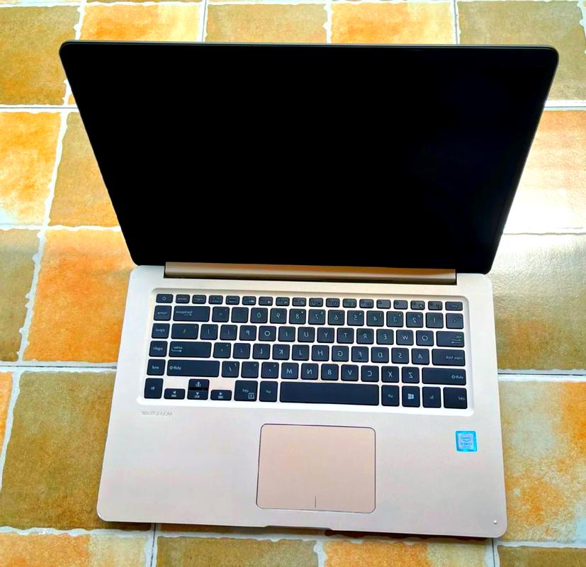 你好,我买的华硕K555D型号机器,装了好几次win10装不进去?请问是因为不...