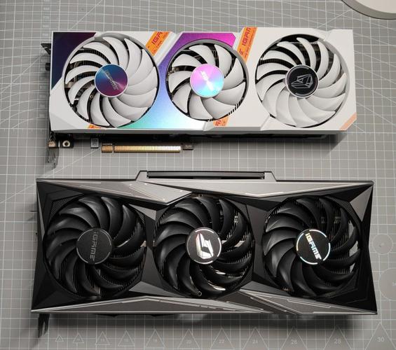 英伟达最新显卡性能排名中,哪款是近来的顶级型号?