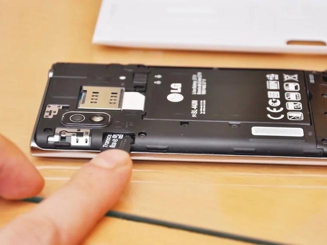 oppor831s怎么安装使用外部SD卡