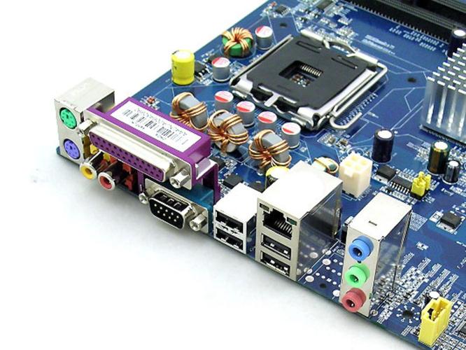 新买的昂达A10平板,安卓4.0,死机开不开了,怎么刷机