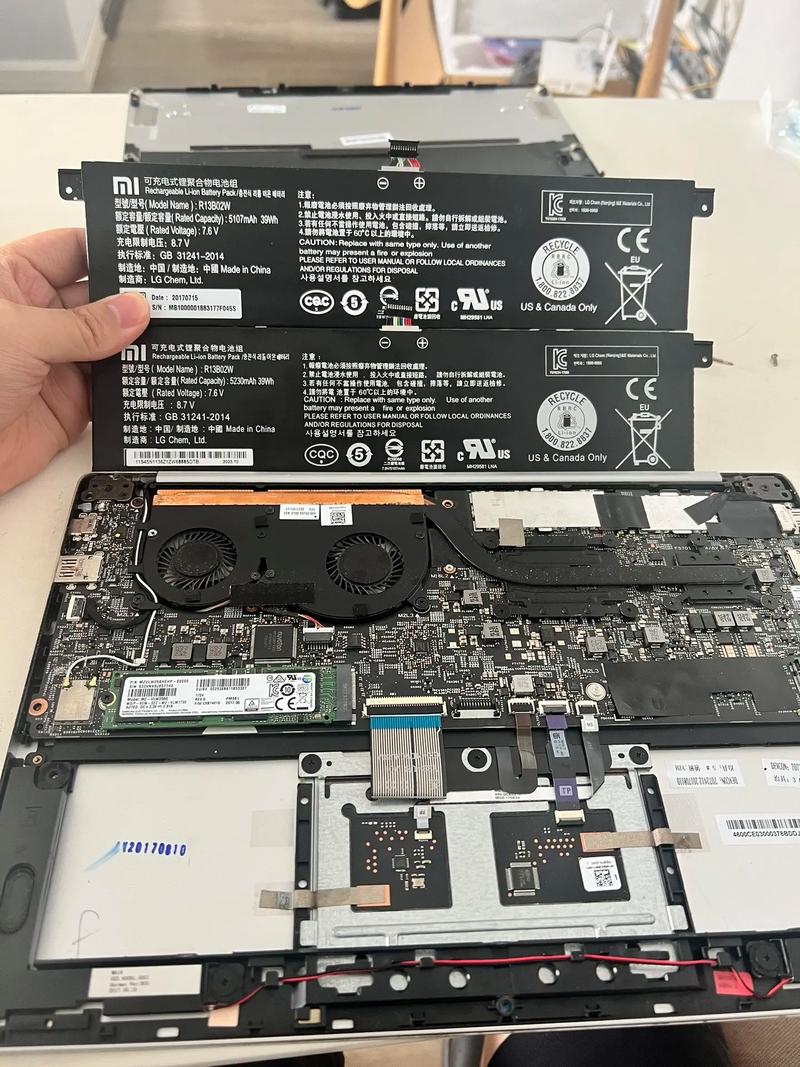 笔记本电脑如何更换屏幕,超详细教程,新手必看