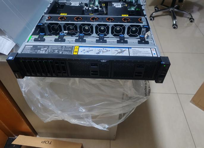 机房服务器是干什么的...比如联想万全服务器