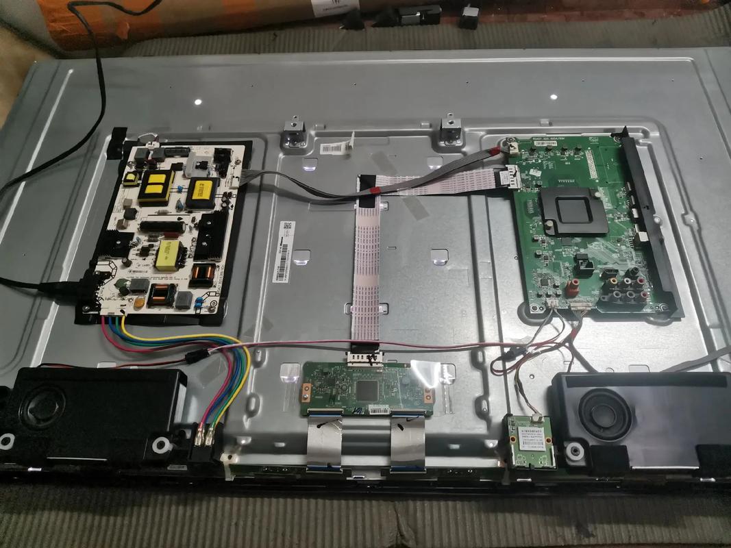 显示器屏幕碎了能修吗