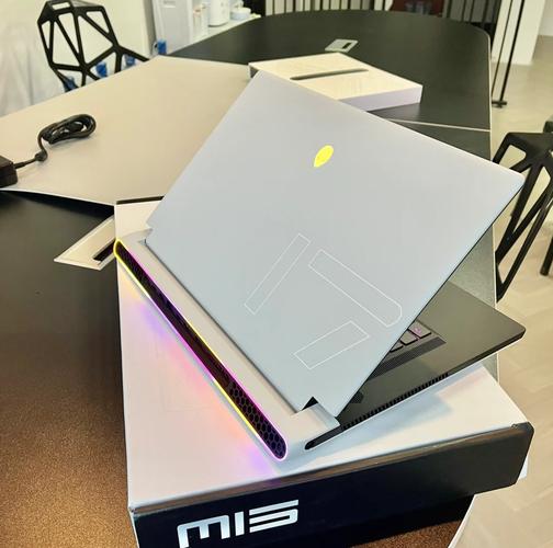 戴尔外星人笔记本电脑怎么样啊