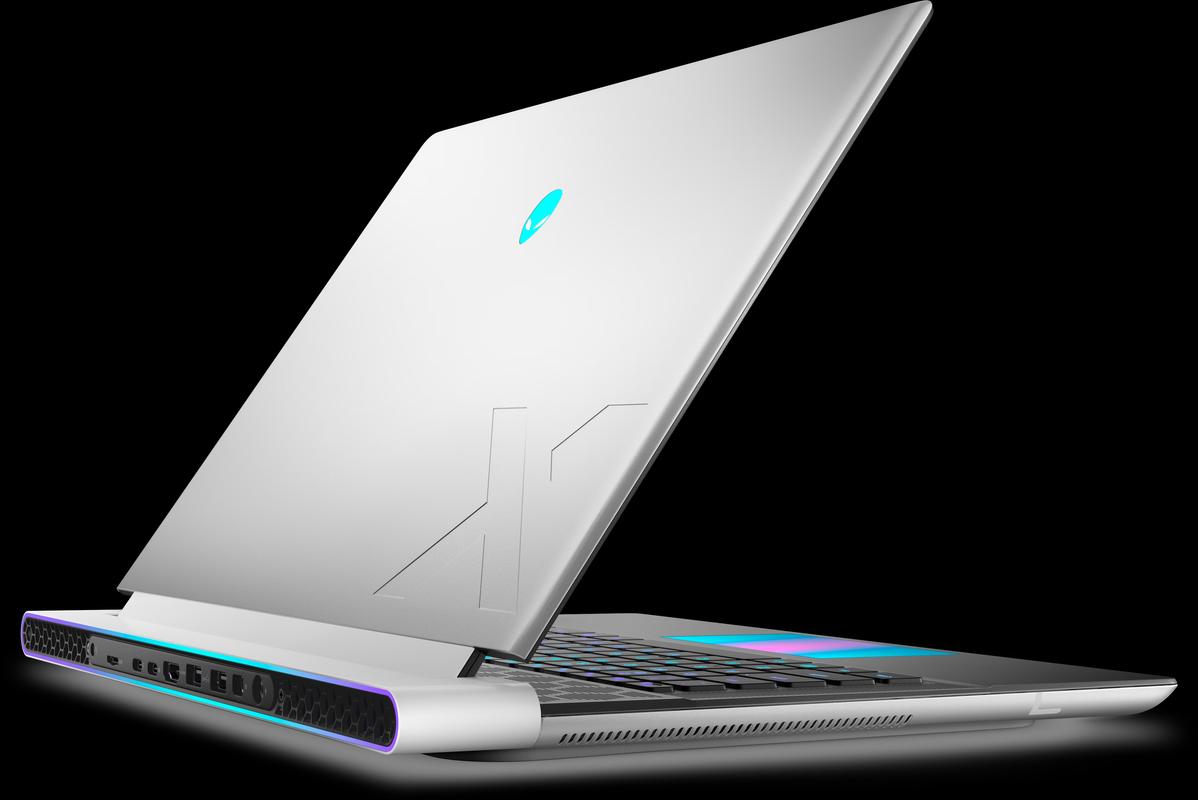 想买笔记本不知道买外星人好还是玩家国度好